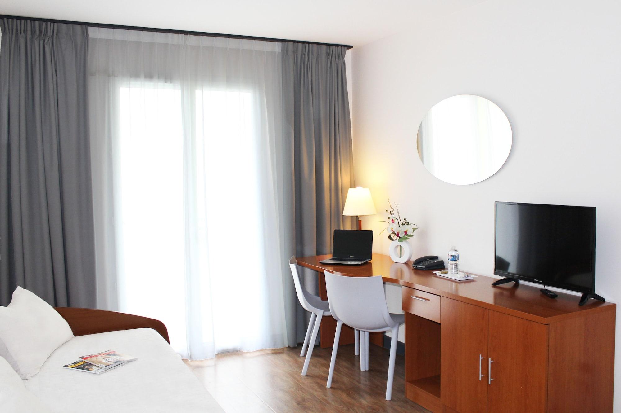 Comfort Aparthotel Saint-Nazaire Les Portes De L Ocean Exterior photo
